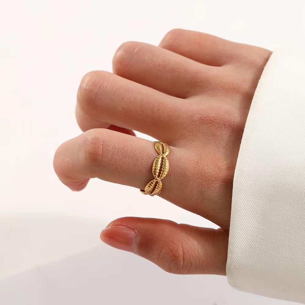 Yuoos 5PCS Gold Seashell Rings for Women Beach Surfer Starfish 18k Gold Dainty Seashell Wave Stacking Rings Summer Jewelry for Women Girl